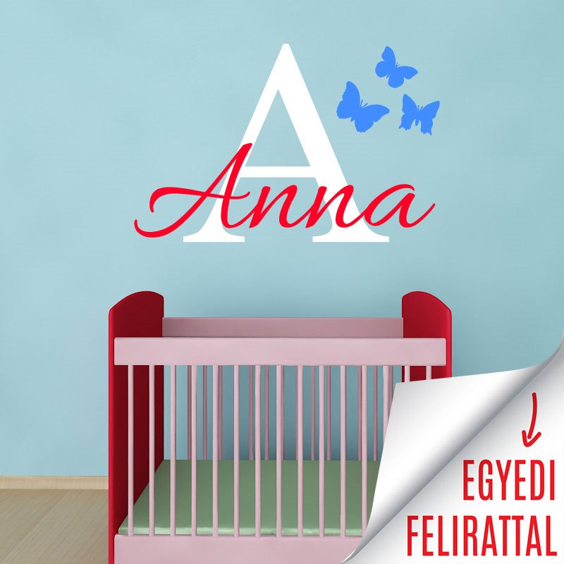 Egyedi feliratú névvel falmatrica pillangókkal faltetoválás gyerekszoba