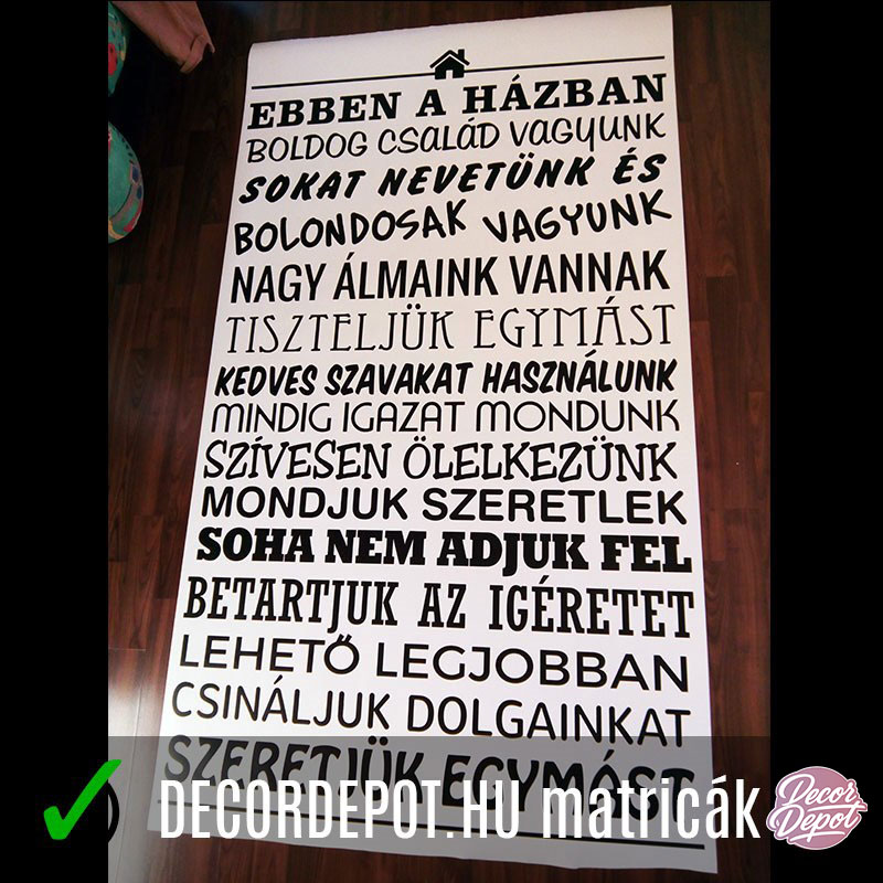 Motivációs falfelirat hálószobába: dekoratív folyóírással készült szöveges falimatrica az ágy felett. Motivációs falfelirat hálószobába: dekoratív folyóírással készült szöveges falimatrica az ágy felett.